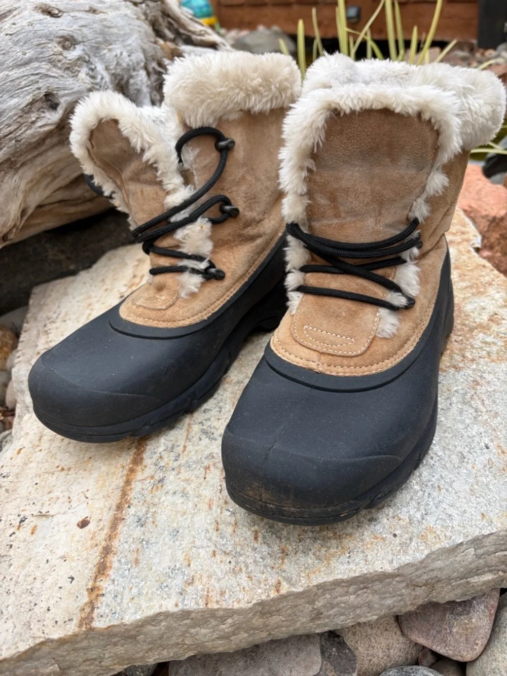 Sorel snow angel